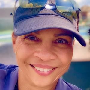 Meet your Posher, Norma